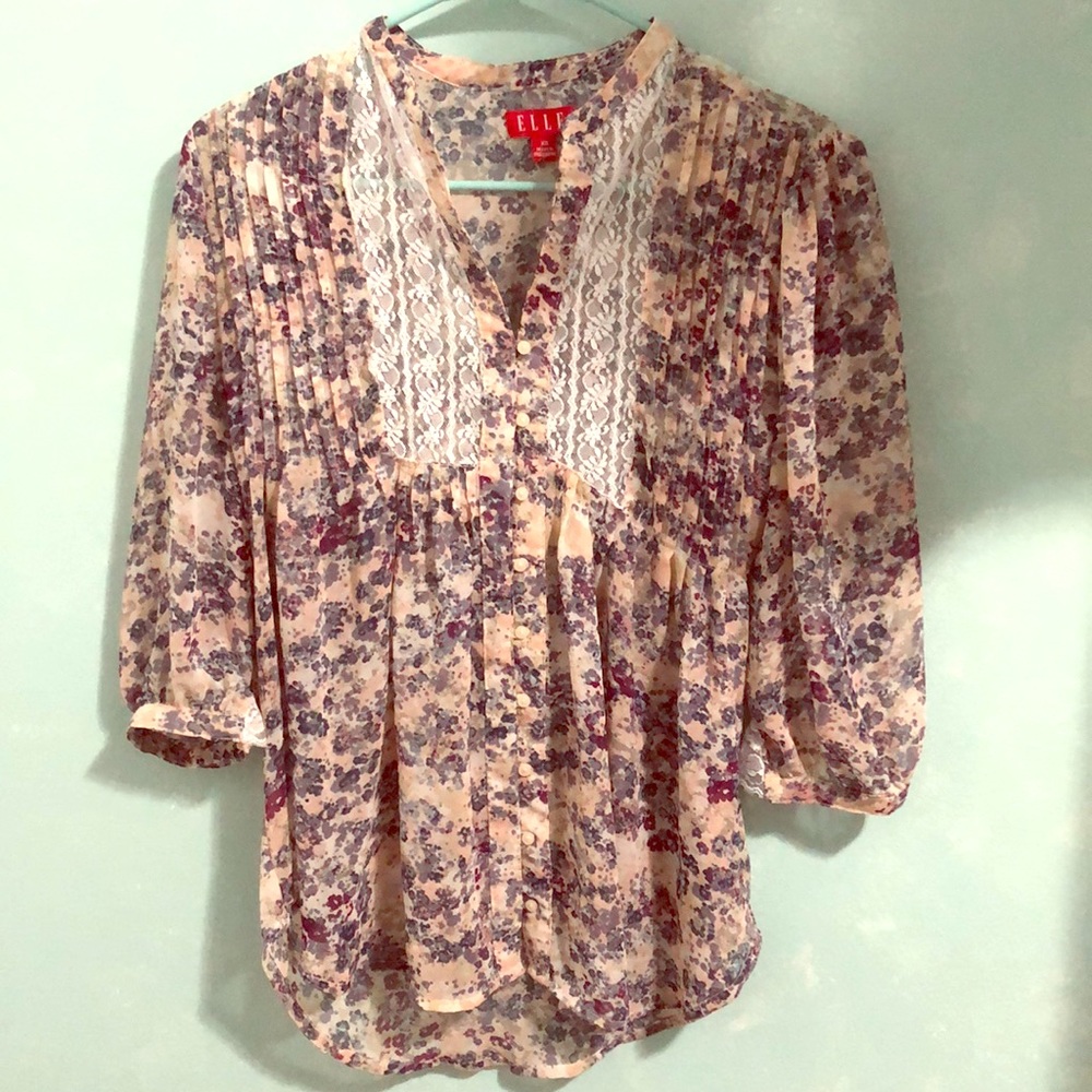 Floral Blouse with Lace